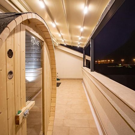 Sky Penthouse Old Bridge With Sauna And Jacuzzi モスタル エクステリア 写真