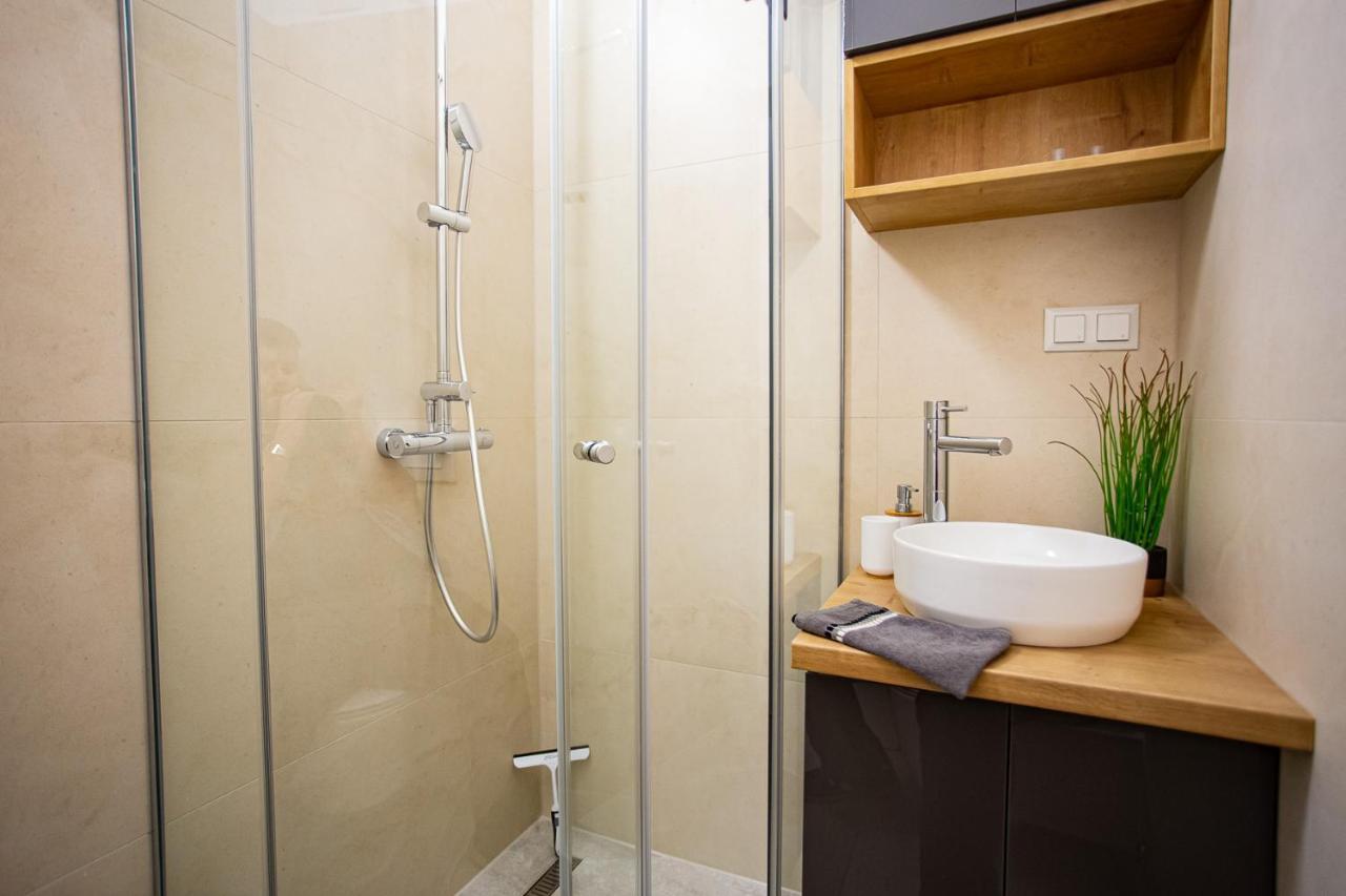 Sky Penthouse Old Bridge With Sauna And Jacuzzi モスタル エクステリア 写真